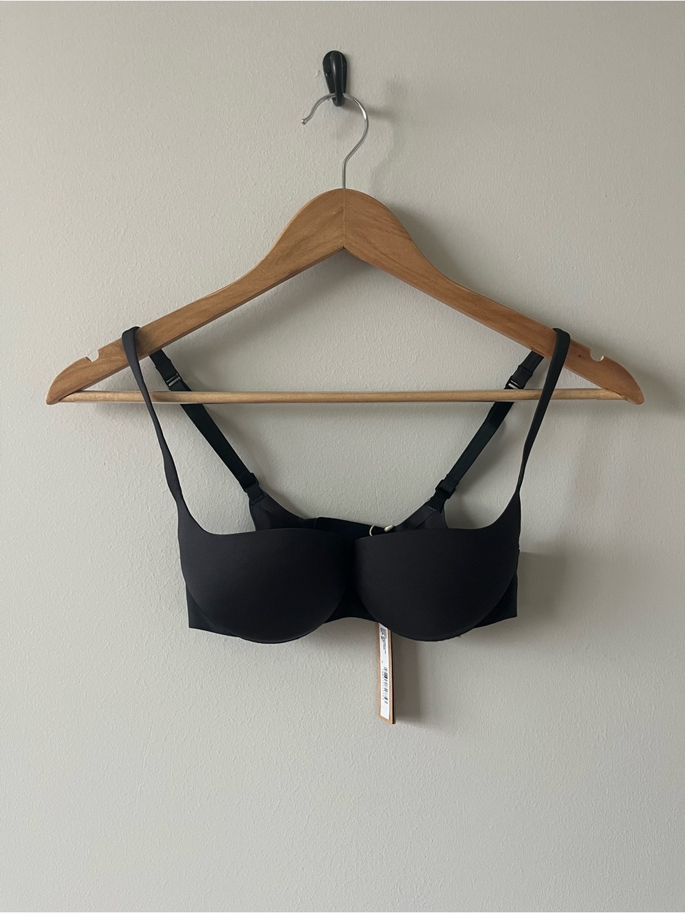 SKIMS Ultimate Push-up Balconette Bra 30B NWT Onyx Color